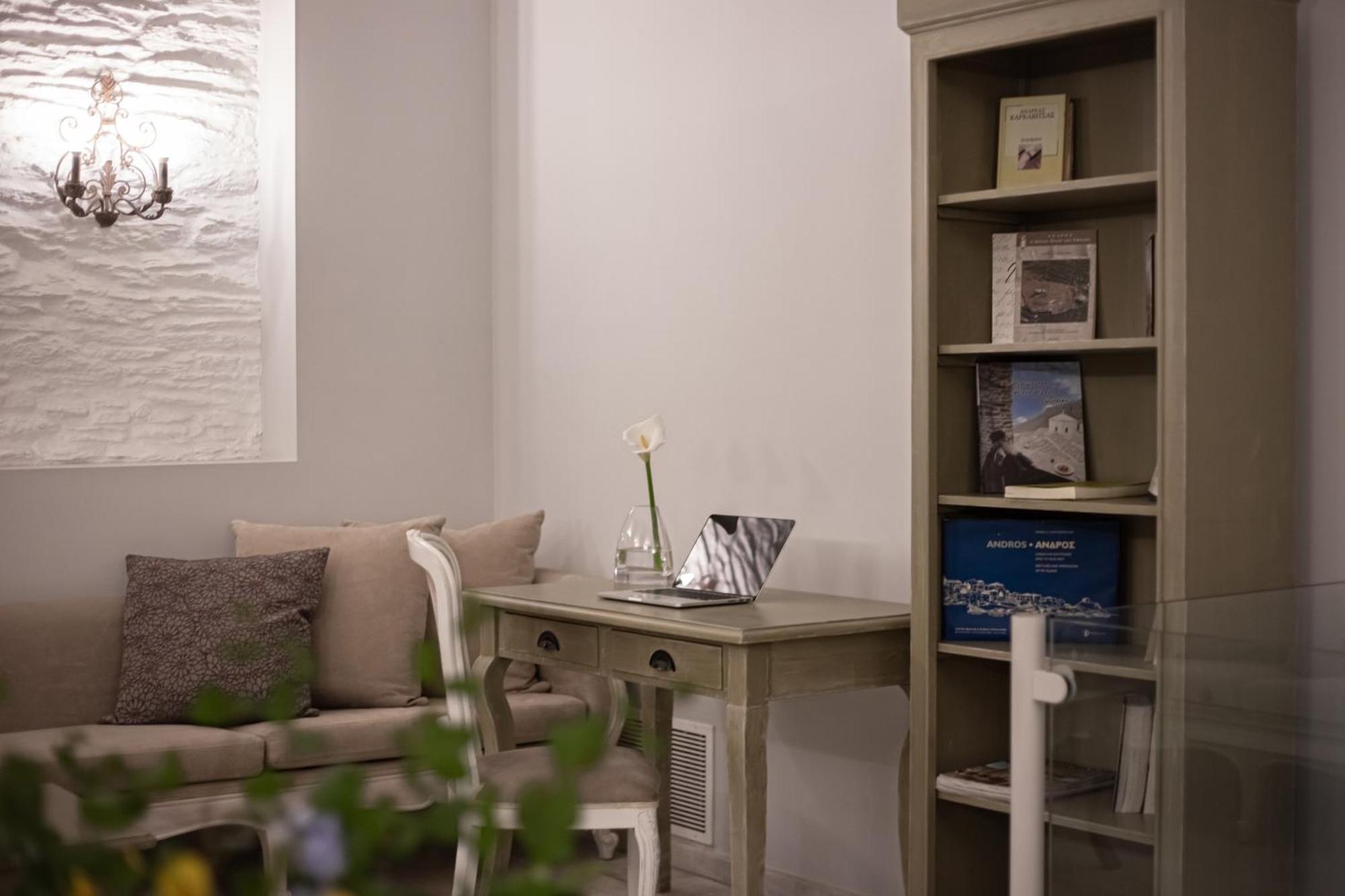 Micra Anglia Boutique Hotel&Spa Ándros Extérieur photo