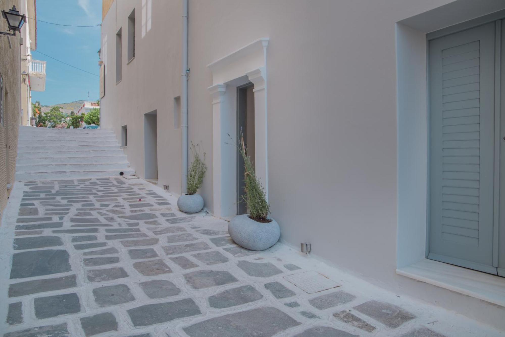 Micra Anglia Boutique Hotel&Spa Ándros Extérieur photo
