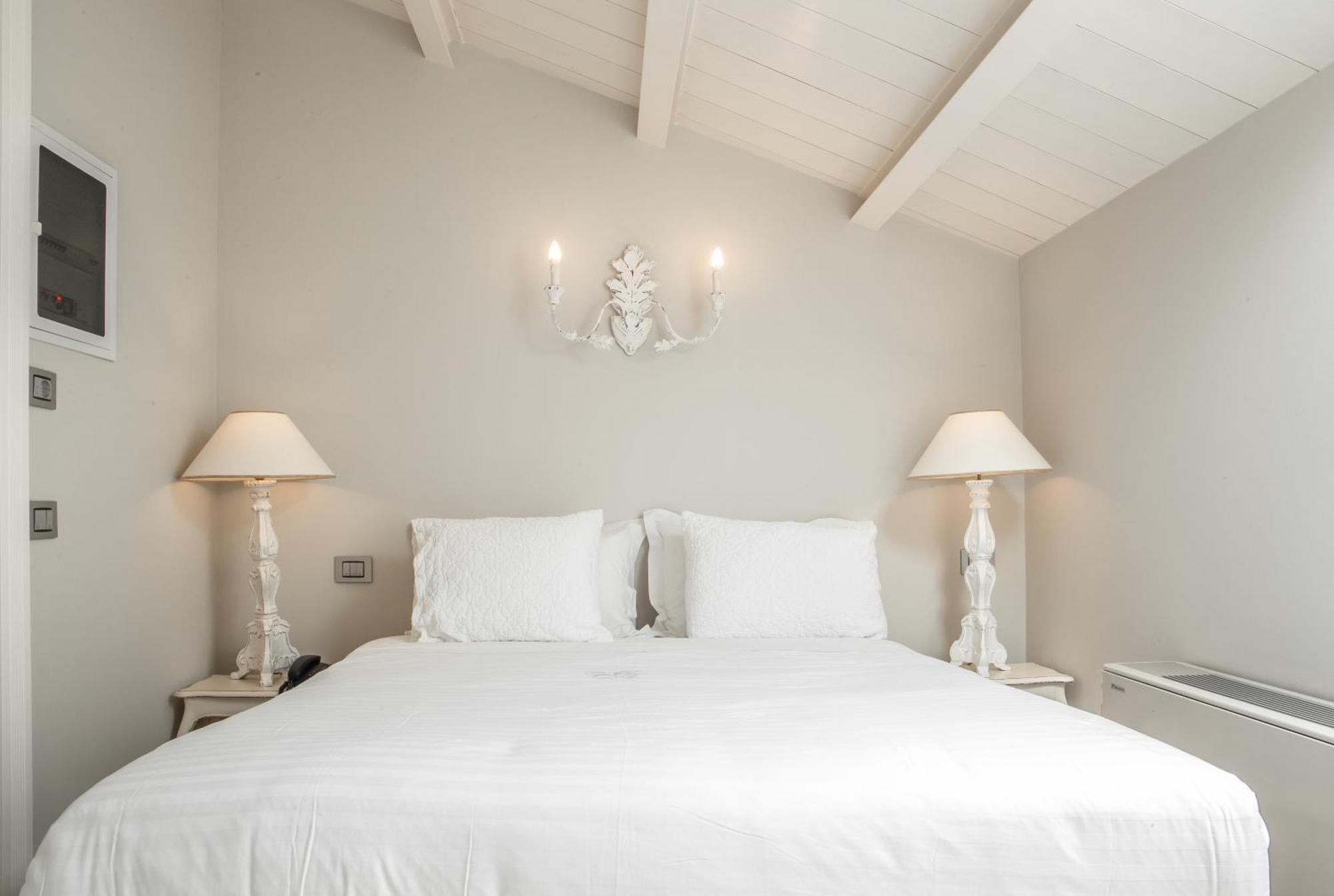 Micra Anglia Boutique Hotel&Spa Ándros Extérieur photo
